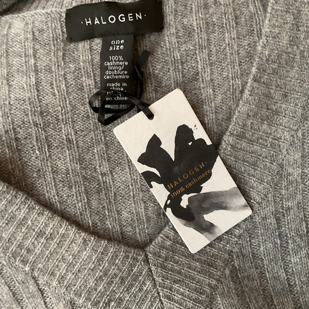 Halogen 100% cashmere poncho, new with tags - Picture 4 of 5